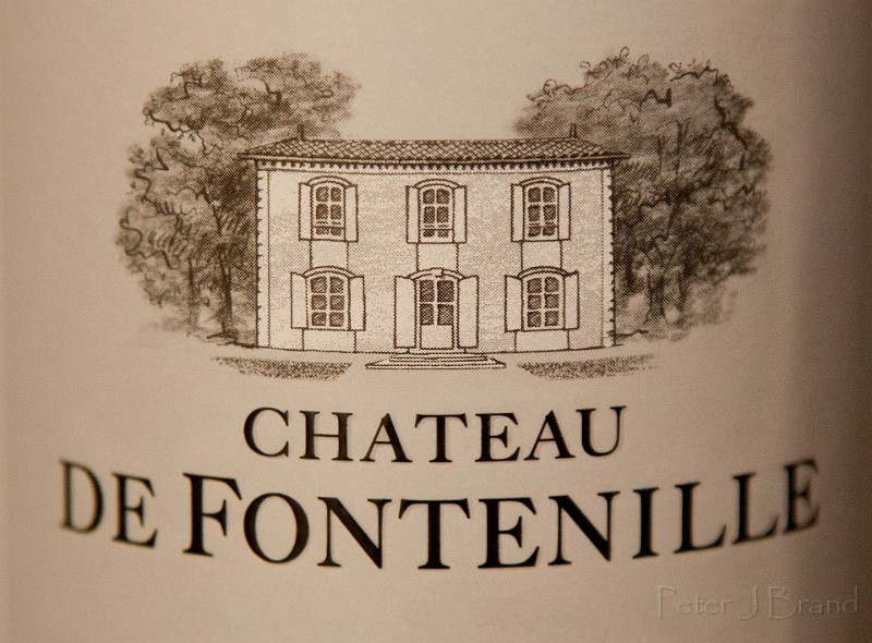 Chateau-de-Fontenille.jpg